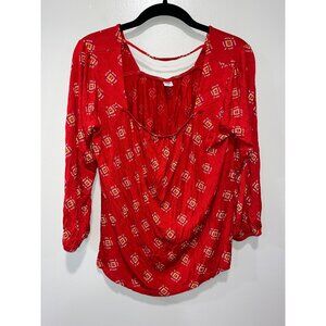 Old Navy Red Patterned Blouse Medium‎ Rayon Womens Top